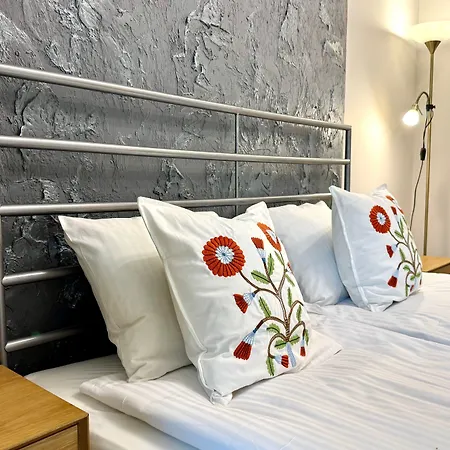 Erapartments Meridian Appartement *