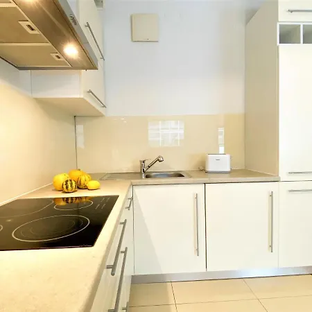Erapartments Chlodna דירה *
